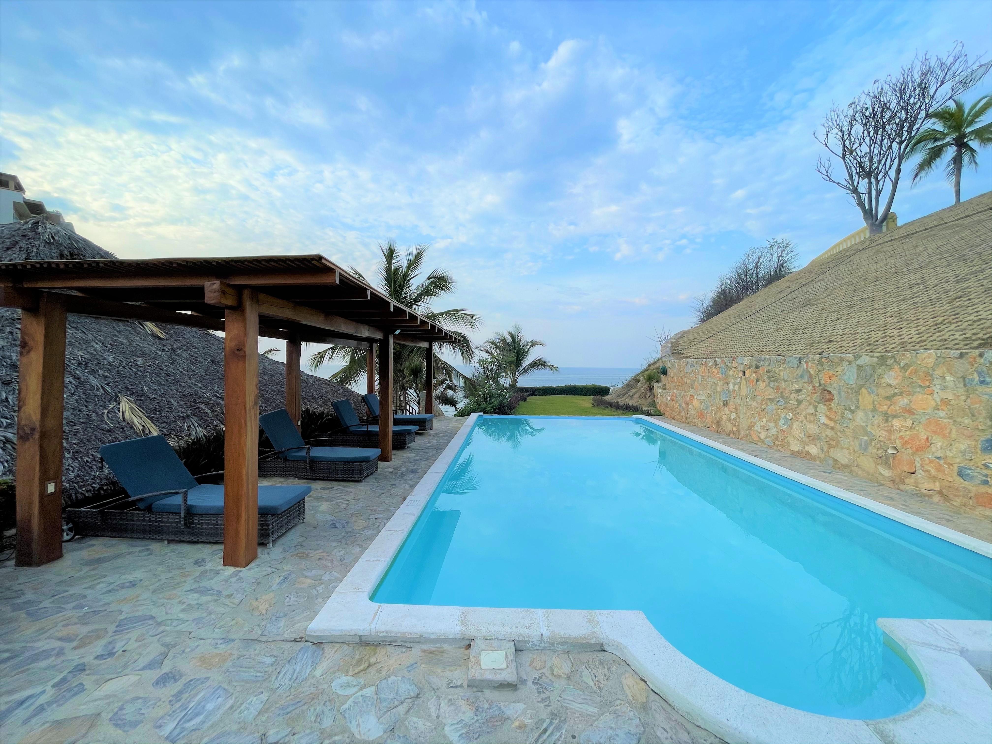 Villas & Resort Luz De Luna Santa Cruz Huatulco Exterior foto